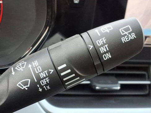 Used 2024 Chevrolet Trax RS w/ Driver Confidence Package image 25