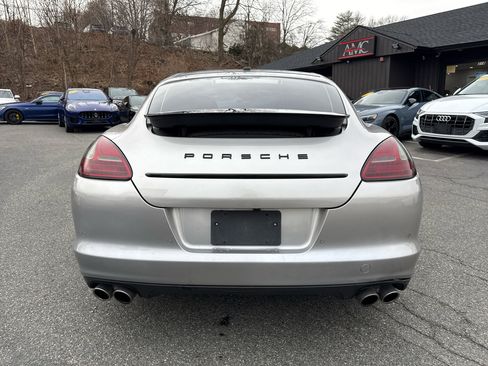 Used 2012 Porsche Panamera S image 16