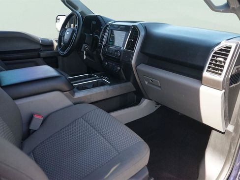 Used 2016 Ford F150 XLT w/ Equipment Group 301A Mid RWD image 17