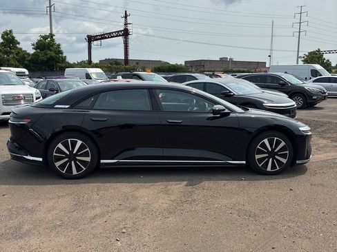 Used 2025 Lucid Air Touring AWD/4WD image 5