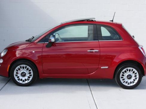 Used 2012 FIAT 500 Lounge w/ Convenience Group image 7