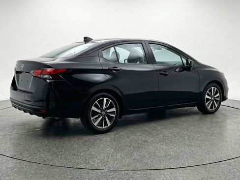 Used 2025 Nissan Versa SV FWD image 9