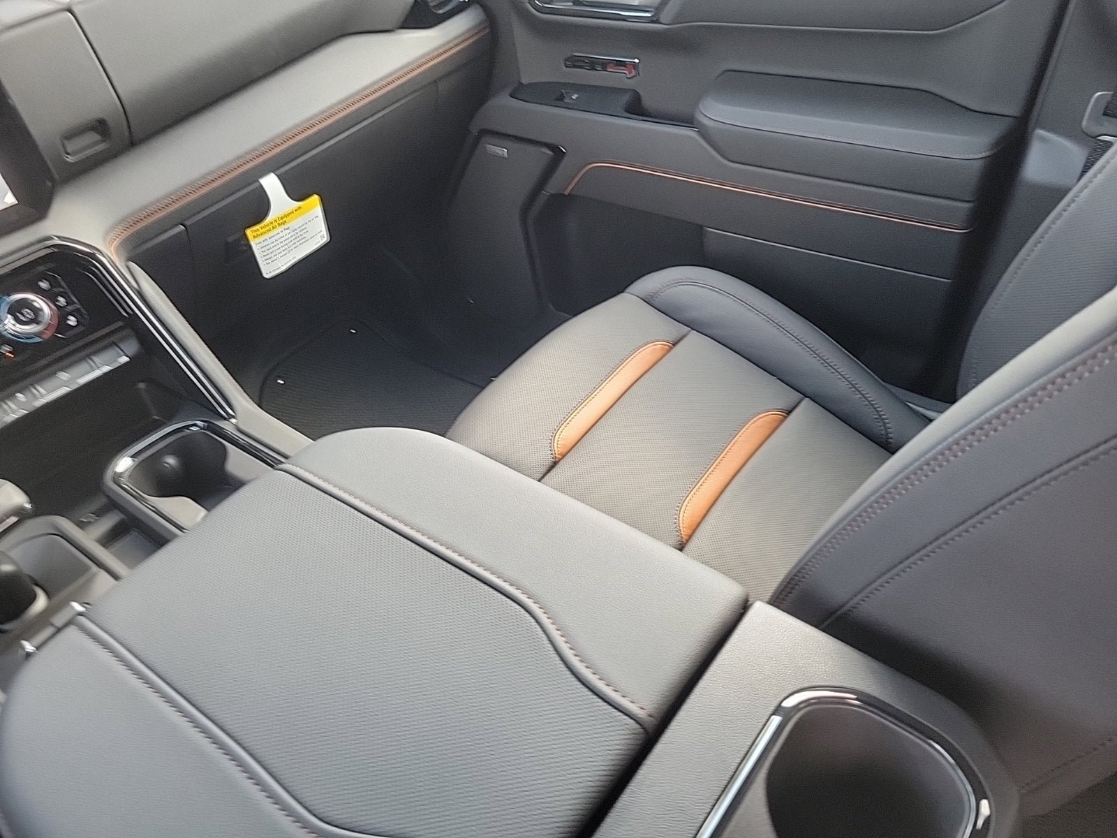 New 2026 GMC Sierra 1500 AT4 w/ Technology Package AWD/4WD image 13