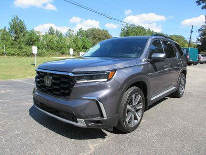 Used 2025 Honda Pilot Elite