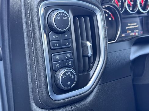 Used 2022 Chevrolet Silverado 1500 LT Trail Boss w/ Bed Protection Package image 27