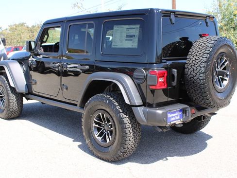 New 2026 Jeep Wrangler Unlimited Rubicon 392 w/ Quick Order Package 27X Moab AWD/4WD image 6