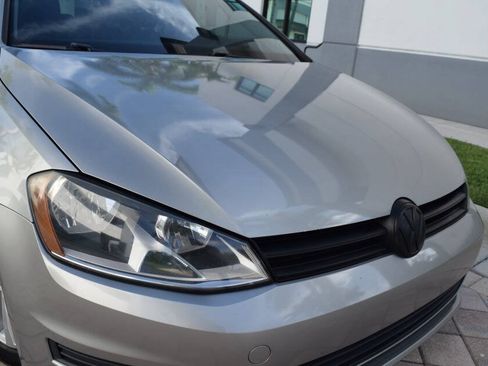 Used 2015 Volkswagen Golf TDI S FWD image 10