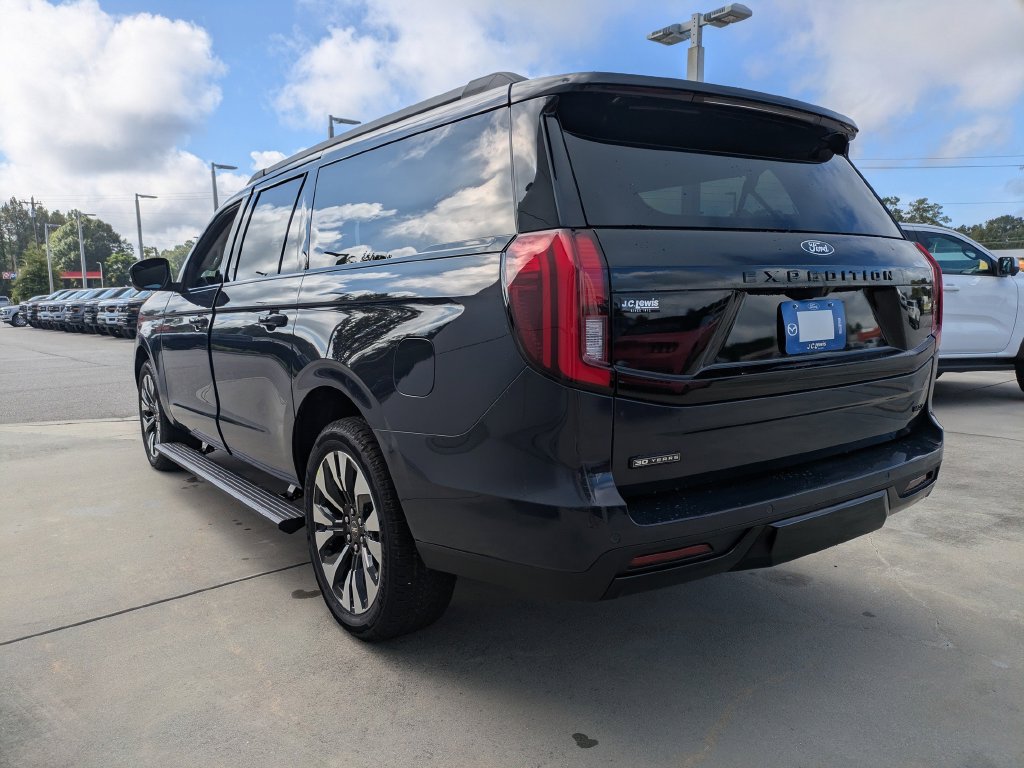 New 2027 Ford Expedition Max Platinum AWD/4WD image 6