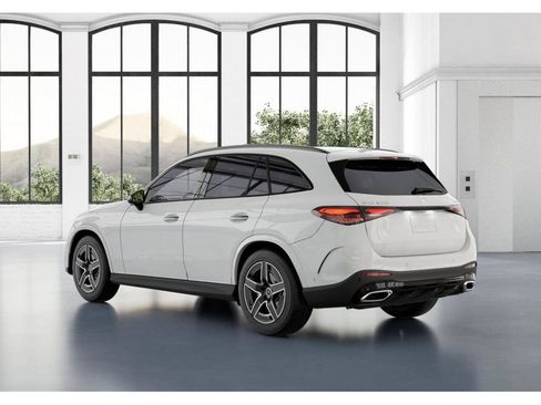 New 2027 Mercedes-Benz GLC 300 4MATIC image 29