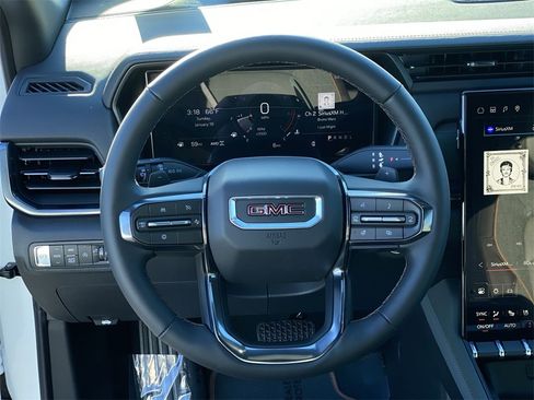 New 2026 GMC Terrain AT4 w/ Convenience Package III image 19