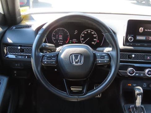 Used 2023 Honda Civic Sport image 17