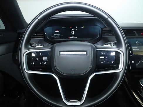 Used 2023 Land Rover Range Rover Sport SE image 21