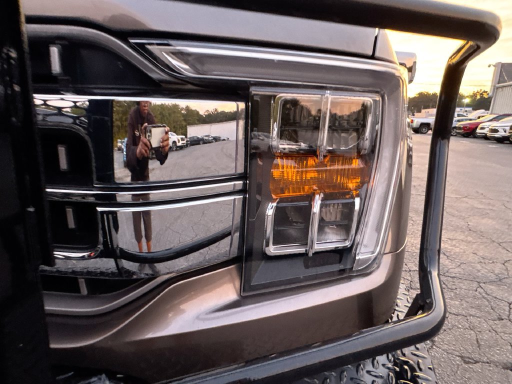 Used 2021 Ford F150 Lariat AWD/4WD image 10