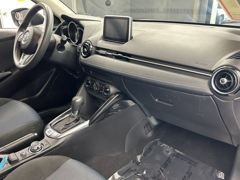 Used 2017 Toyota Yaris iA FWD image 10