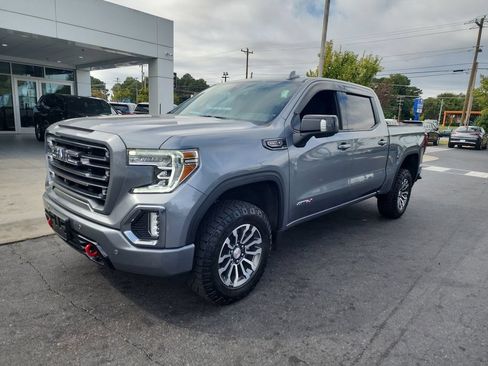 Used 2021 GMC Sierra 1500 AT4 w/ AT4 Premium Package AWD/4WD image 4