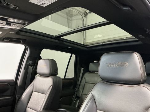 Used 2023 Chevrolet Tahoe High Country AWD/4WD image 24