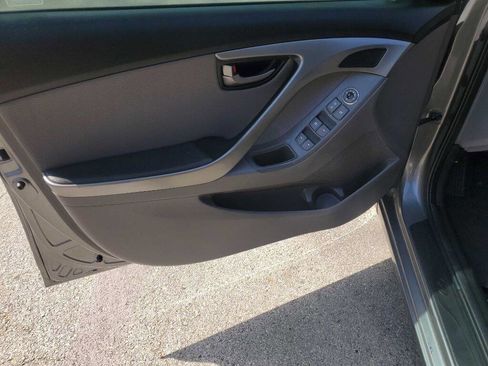 Used 2013 Hyundai Elantra Limited FWD image 54