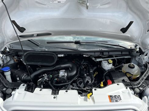 Used 2024 Ford Transit 350 XLT RWD image 33