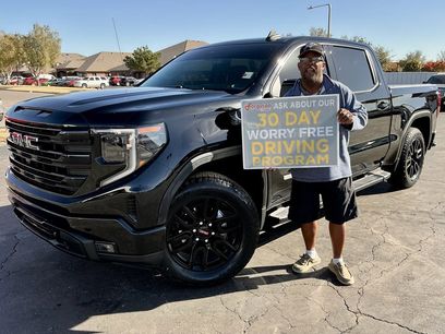 Used 2022 GMC Sierra 1500 Elevation w/ Elevation Premium Package