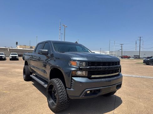 Used 2020 Chevrolet Silverado 1500 Custom w/ Custom Value Package RWD image 1