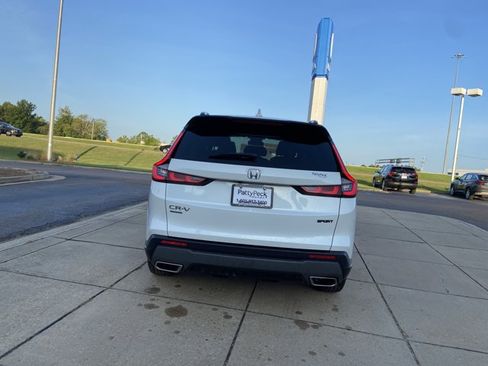 Used 2024 Honda CR-V Sport image 10