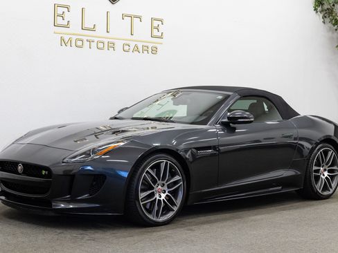 Used 2016 Jaguar F-TYPE R AWD/4WD image 20
