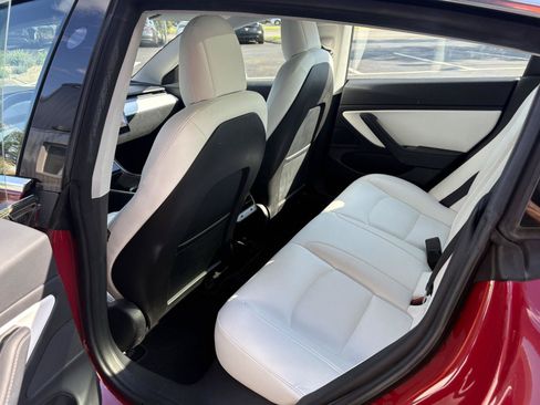 Used 2018 Tesla Model 3 Long Range AWD/4WD image 18