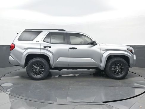 New 2026 Toyota 4Runner SR5 RWD image 2