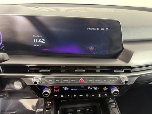 Used 2025 Kia Telluride S image 20