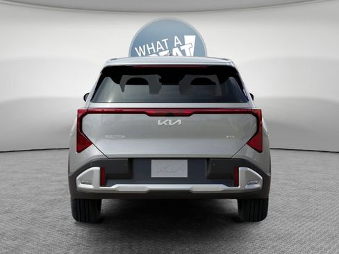 Used 2027 Kia Seltos LX AWD/4WD image 13