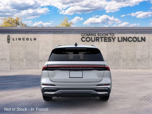 New 2026 Lincoln Nautilus Reserve w/ Jet Appearance Package AWD/4WD image 5