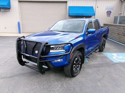 Used 2024 Nissan Frontier PRO-4X w/ Off-Road Protection Package image 4