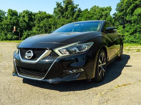 Used 2018 Nissan Maxima Platinum FWD image 6