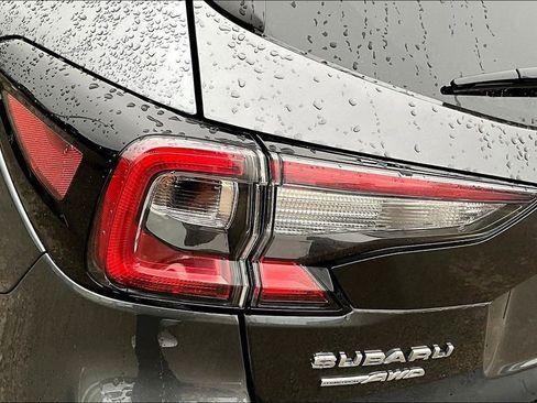 Used 2021 Subaru Outback Limited AWD/4WD image 20