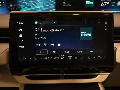 New 2026 Lincoln Nautilus Reserve w/ Jet Appearance Package AWD/4WD image 28