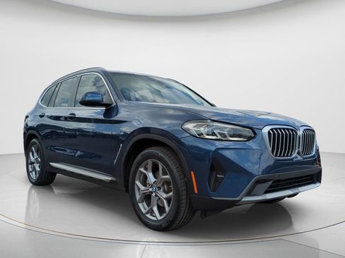 Used 2024 BMW X3 xDrive30i w/ Premium Package AWD/4WD image 3