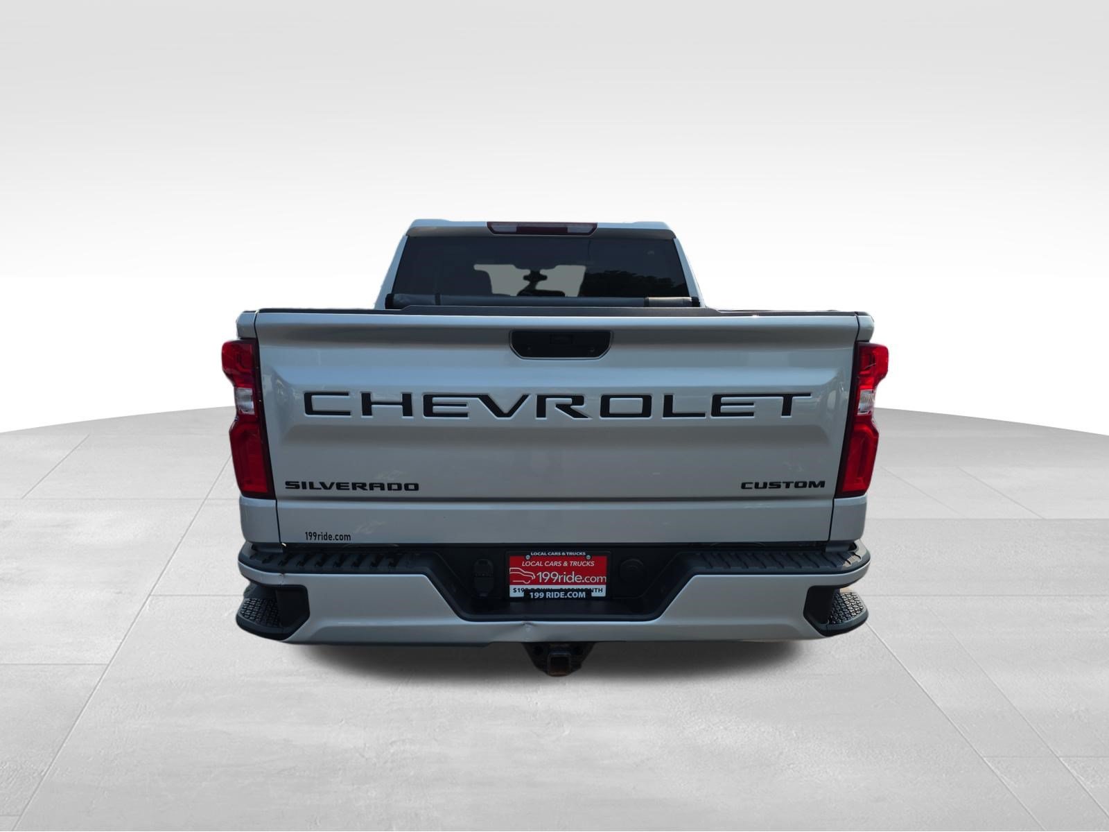 Used 2021 Chevrolet Silverado 1500 Custom w/ LPO, Dark Essentials Package AWD/4WD image 6