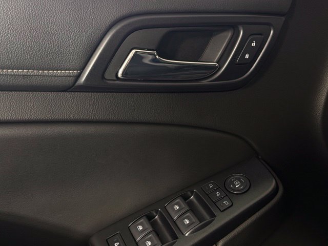 Used 2017 GMC Yukon XL SLT w/ Open Road Package RWD image 16
