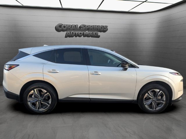 Used 2025 Nissan Murano SL AWD/4WD image 8