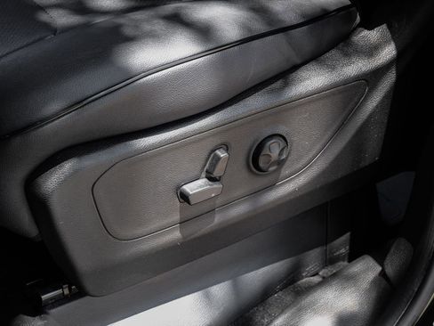Used 2019 RAM 1500 Big Horn AWD/4WD image 47