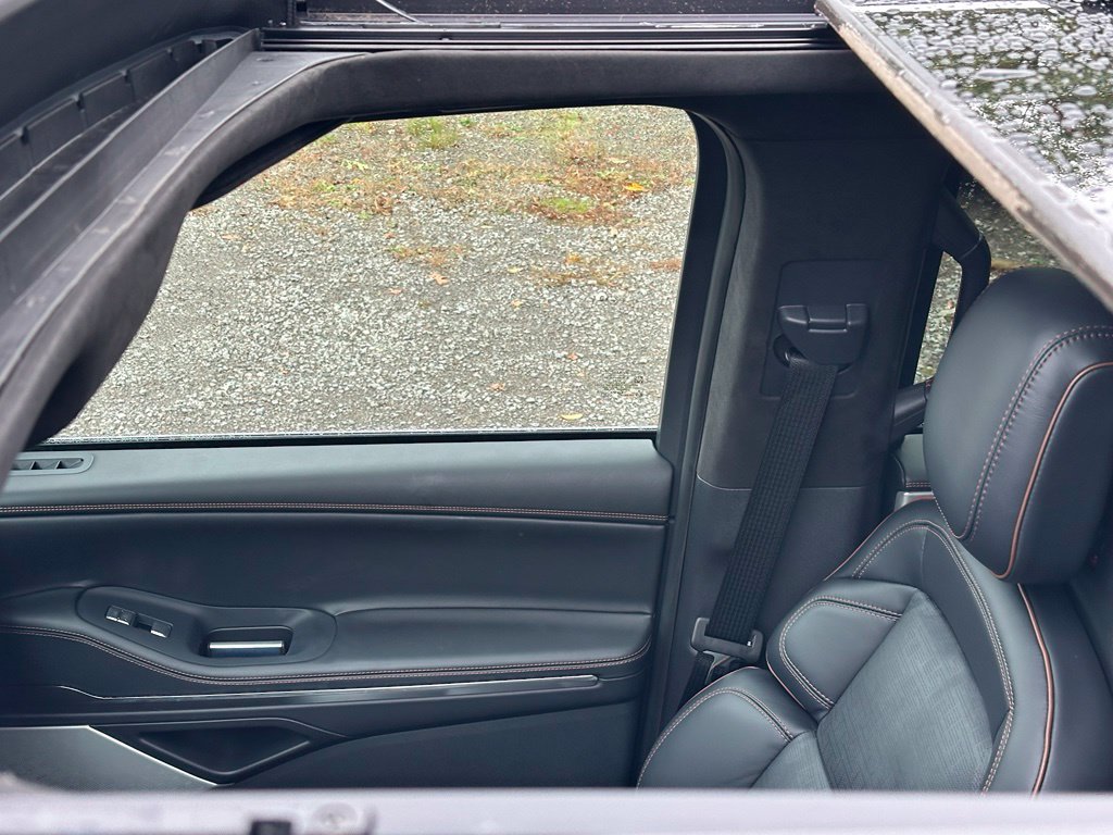 New 2025 Lincoln Navigator Black Label AWD/4WD image 7