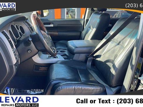 Used 2011 Toyota Tundra Limited w/ Platinum Pkg image 8