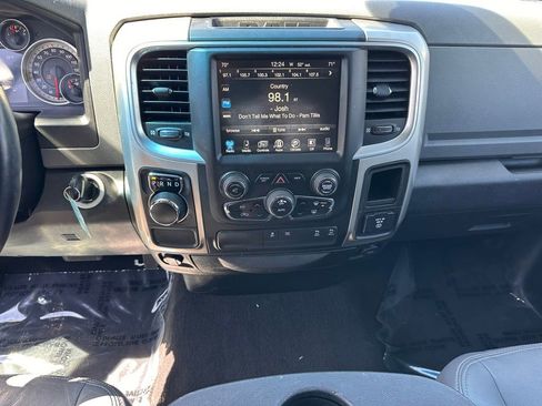 Used 2017 RAM 1500 Big Horn RWD image 25