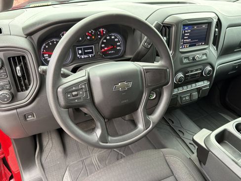 Used 2023 Chevrolet Silverado 1500 Custom Trail Boss AWD/4WD image 27