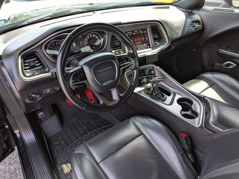 Used 2019 Dodge Challenger SXT w/ Plus Package AWD/4WD image 13