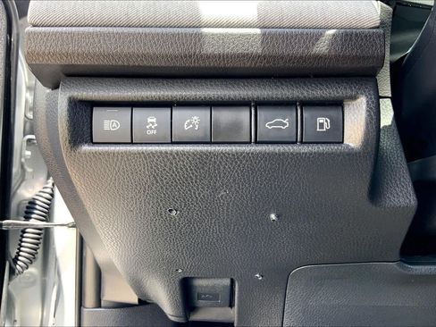 Used 2026 Toyota Camry LE FWD image 33