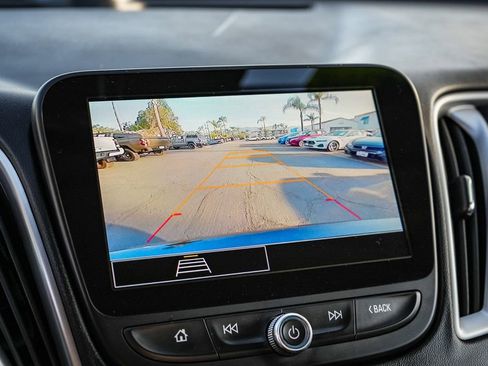 Used 2023 Chevrolet Malibu LT FWD image 22