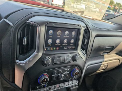 Used 2021 Chevrolet Silverado 1500 LTZ AWD/4WD image 23