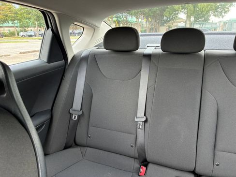 Used 2026 Kia K4 FWD image 33