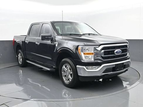 Used 2023 Ford F150 XLT w/ XTR Package AWD/4WD image 3